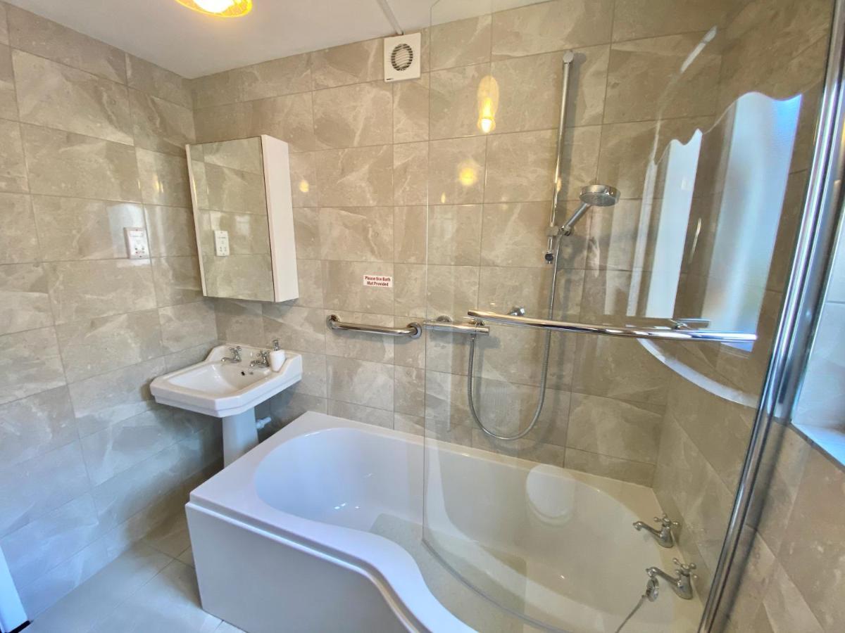 Kilbroney Rest Villa Ростревър Екстериор снимка